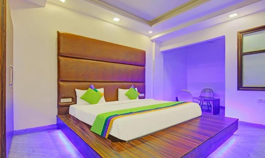 Hotel Max Нью-Дели Экстерьер фото