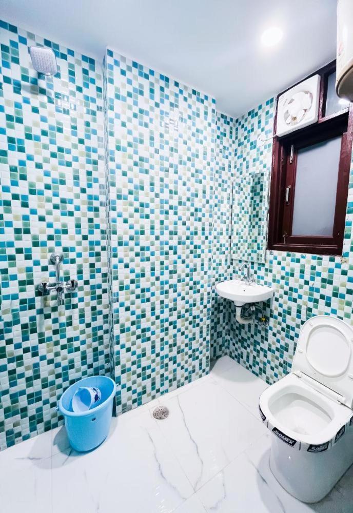 Hotel Max Нью-Дели Экстерьер фото